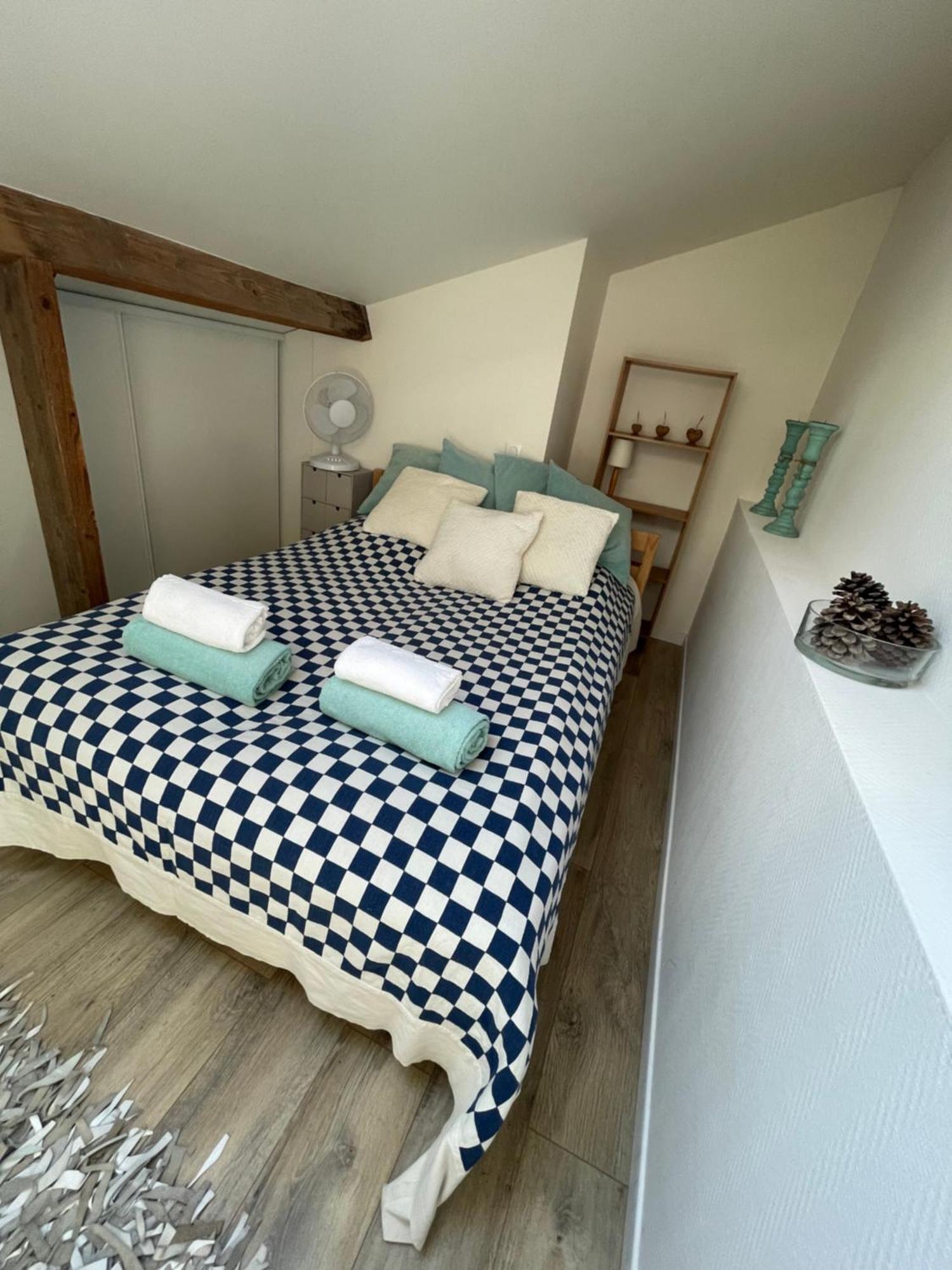 Appartement Paris-Orly Aeroport Екстер'єр фото