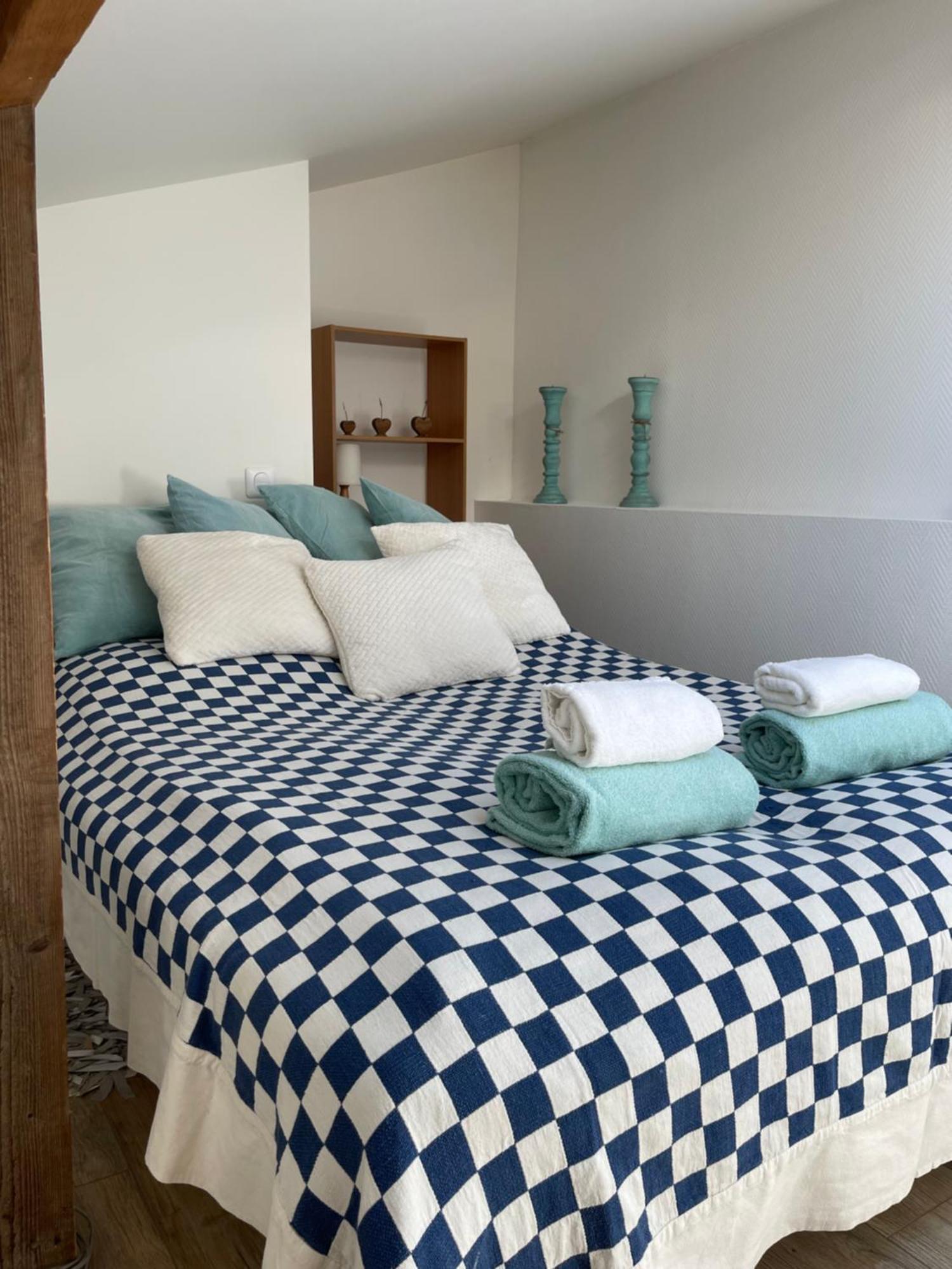 Appartement Paris-Orly Aeroport Екстер'єр фото